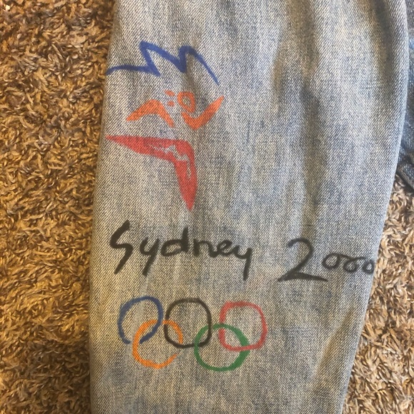 Custom vintage jean jacket - Picture 4 of 4